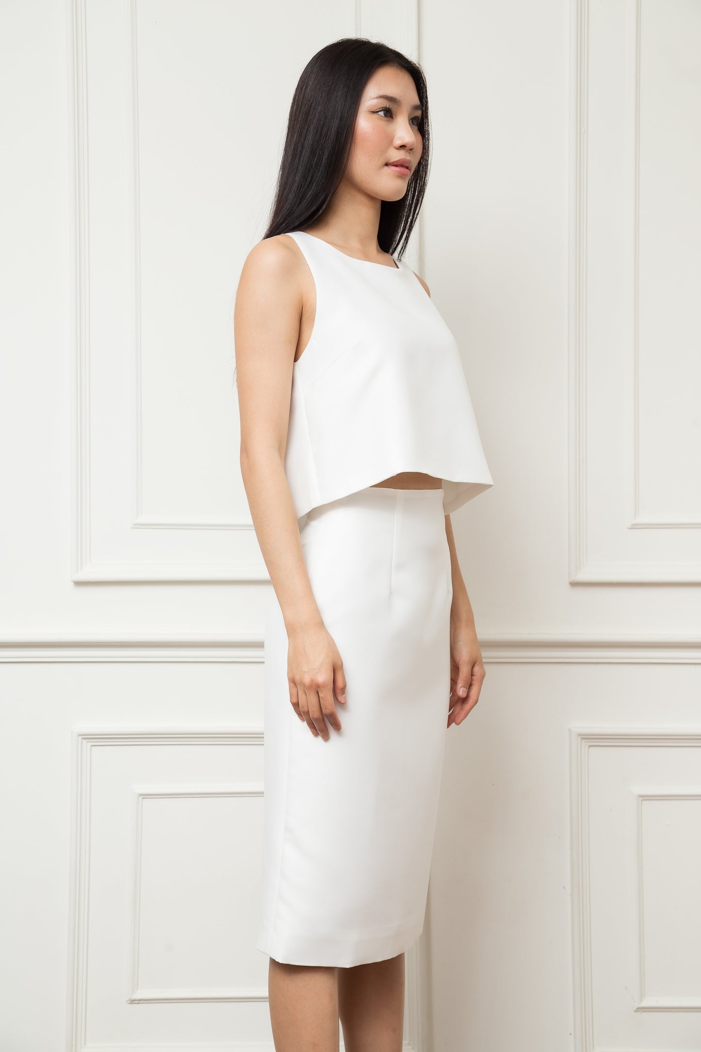 The Sculpted Pencil Skirt