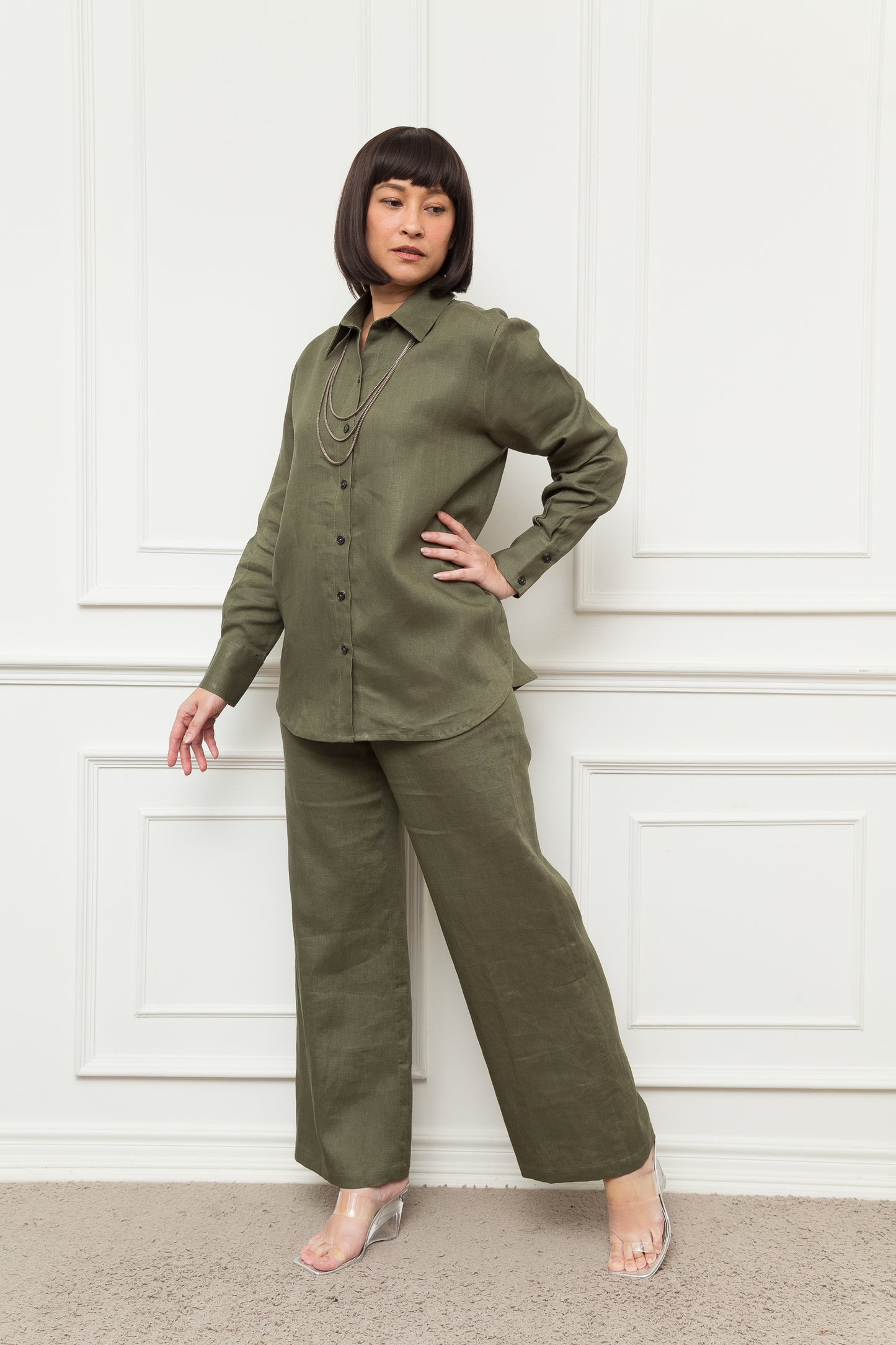 The Timeless Linen Trousers