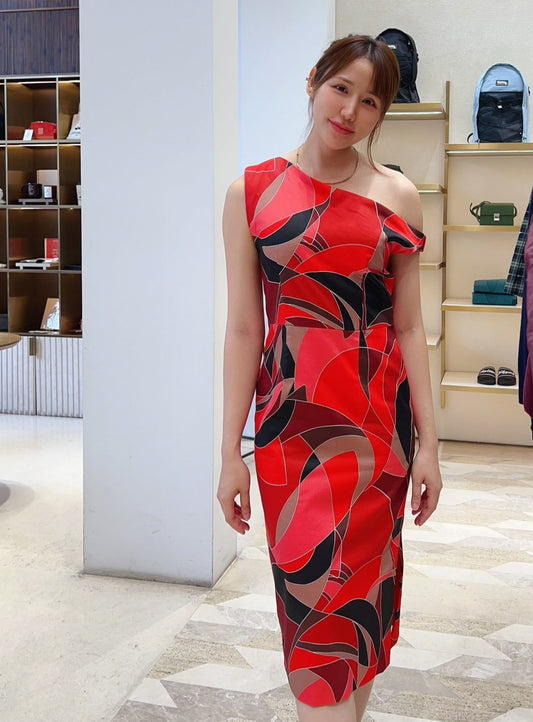 The Graphic One-Shoulder Midi